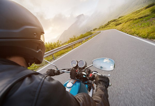 Motorradausrüstung: sicher ausgestattet in die Saison Motorradausrüstung: sicher ausgestattet in die Saison