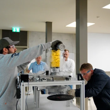 Einige der Prototypen wurden live betrieben, um VAT einen Einblick in die Fähigkeiten zu geben.