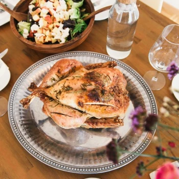 Der Truthahn schmückt unzählige Tische an Thanksgiving.