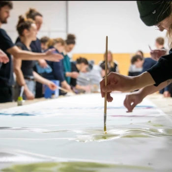FHGR - Ein 10 Meter langes Bild ent­steht