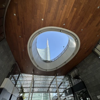 Piazza Gae Aulenti