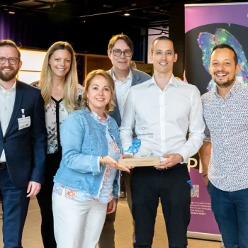 Projekt «Foodscanner» - von li. nach re: Philipp Fanchini (EY), Cornelia Ursprung (IAF, OST), Diana Rödl (EY), Axel Timm (EY), Mike Schälchli (Nutrai), Bram van Dam (Nutrai)