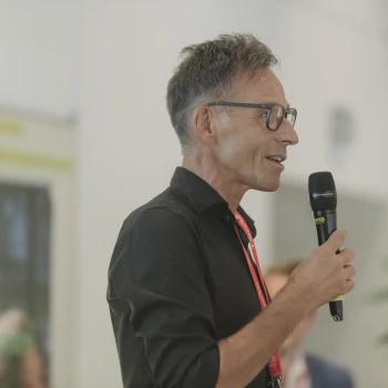 Toni Schmid, Geschäftsführer FH SCHWEIZ