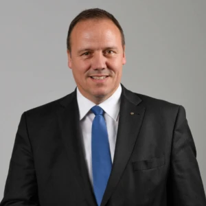 Savary Daniel