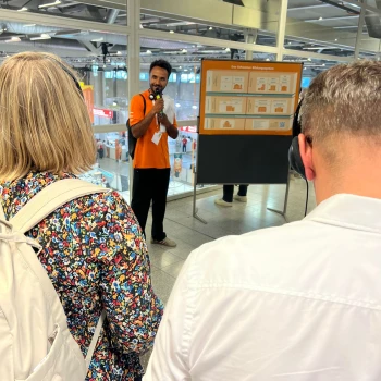 Amadeo Disasi stellt das Bildungssystem vor