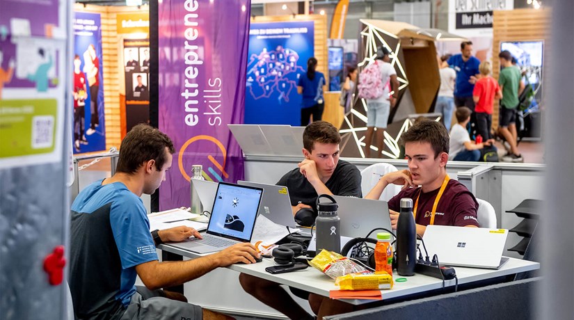Werde Schweizermeister:in in Entrepreneurship Werde Schweizermeister:in in Entrepreneurship