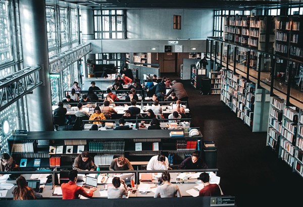 Wie unabhängig Studierende wirklich sind  Wie unabhängig Studierende wirklich sind