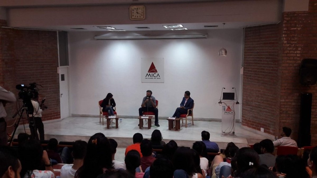 Fachexperten des MICA im Gespräch.