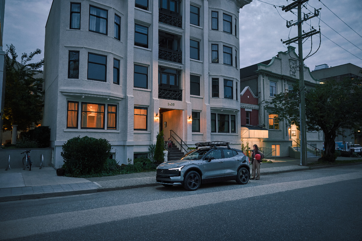 Gewinne eine Testwoche mit dem Volvo EX30 Cross Country