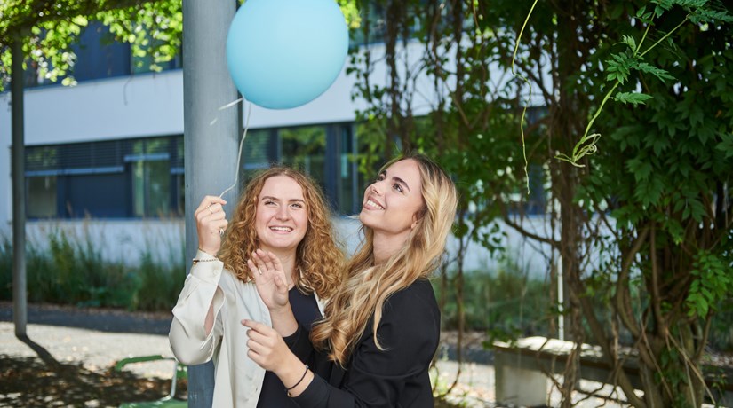 Bei uns beginnt deine berufliche Zukunft Bei uns beginnt deine berufliche Zukunft