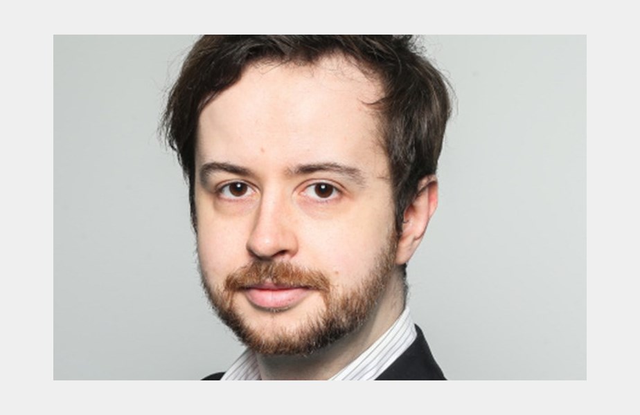 Marc Nussbaumer, FH-Student und Project Engineer, Goldwyn Partners Group AG: «Eine Lehre ermöglichte mir einen schnellen Eintritt in die Berufswelt dank praxisnaher Erfahrungen.» Marc Nussbaumer, FH-Student und Project Engineer, Goldwyn Partners Group AG: «Eine Lehre ermöglichte mir einen schnellen Eintritt in die Berufswelt dank praxisnaher Erfahrungen.»