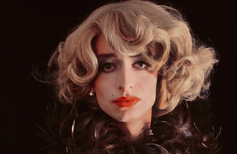 Tobias Urech als Mona Gamie