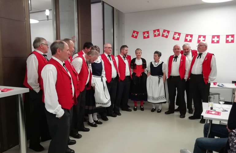 Die Mitglieder des Jodelclubs Calanda Chur