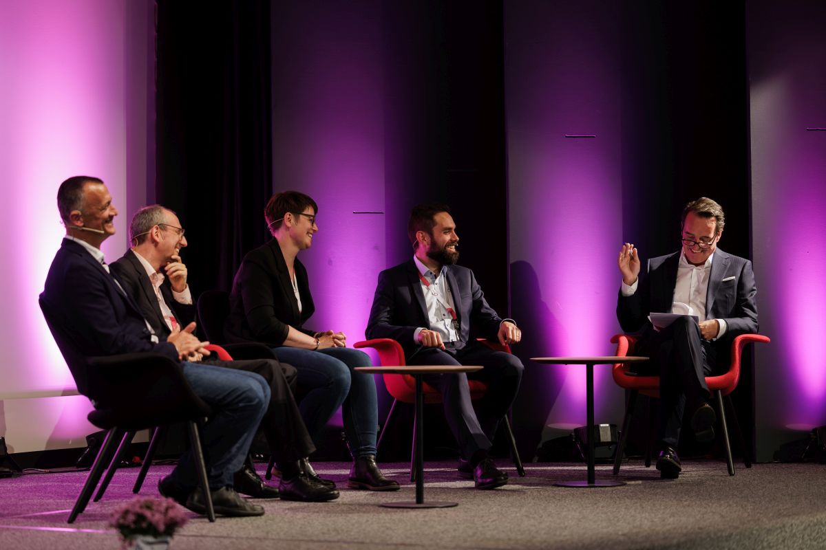 Podiumsdiskussion am Hochschultag OST