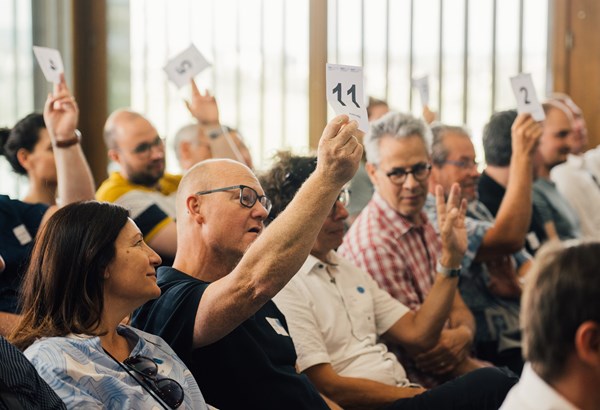 Als Delegierte:r bei FH SCHWEIZ mitentscheiden 