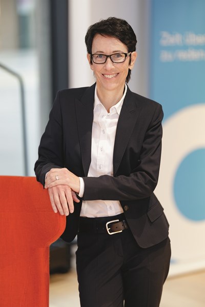 Sandra Lienhart (53), Bank Cler, EMBA