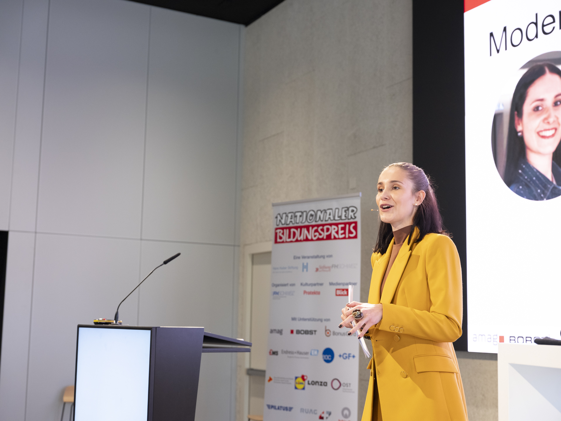 Cloé Maria Salzgeber, Moderation