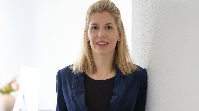 Der FH-Abschluss bietet einen guten und sicheren Einstieg in die Berufswelt Der FH-Abschluss bietet einen guten und sicheren Einstieg in die Berufswelt