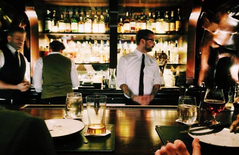 Einfach Einheimische kennenlernen: 6 Tipps