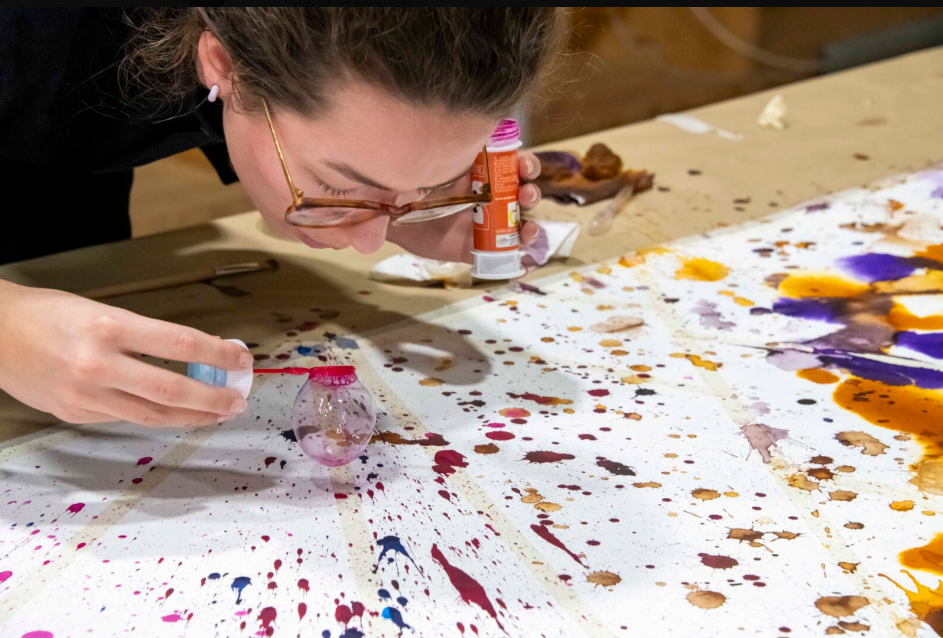 FHGR - Ein 10 Meter langes Bild ent­steht