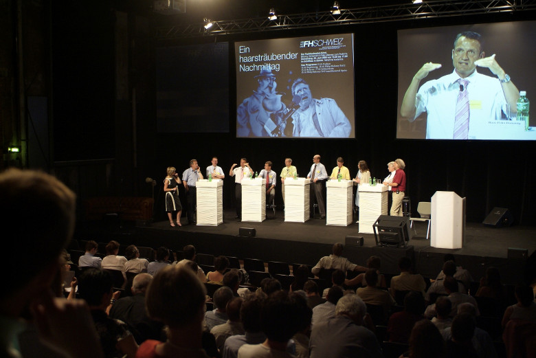 2005 DV Baden: "Ein Haarsträubender Nachmittag" mit Philip Maloney (Roger Graf) Krimi