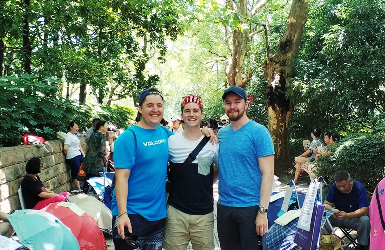 Mit guten Freunde auf Rundreise in China.