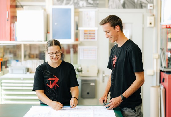 Darum lernen wir bei Victorinox! Darum lernen wir bei Victorinox!