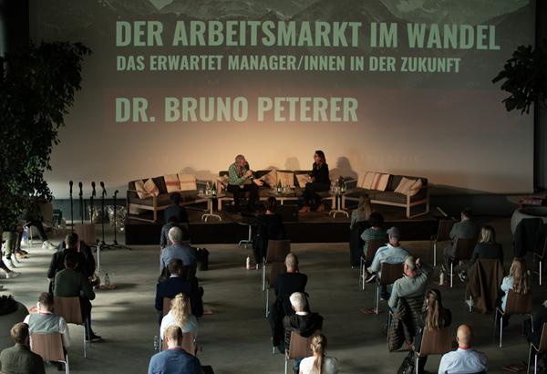Sport Management-Branche geht hoch hinaus Sport Management-Branche geht hoch hinaus