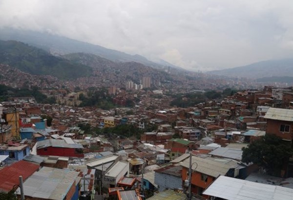 Ein Land im Aufbruch – Teil 2  Ein Land im Aufbruch – Teil 2