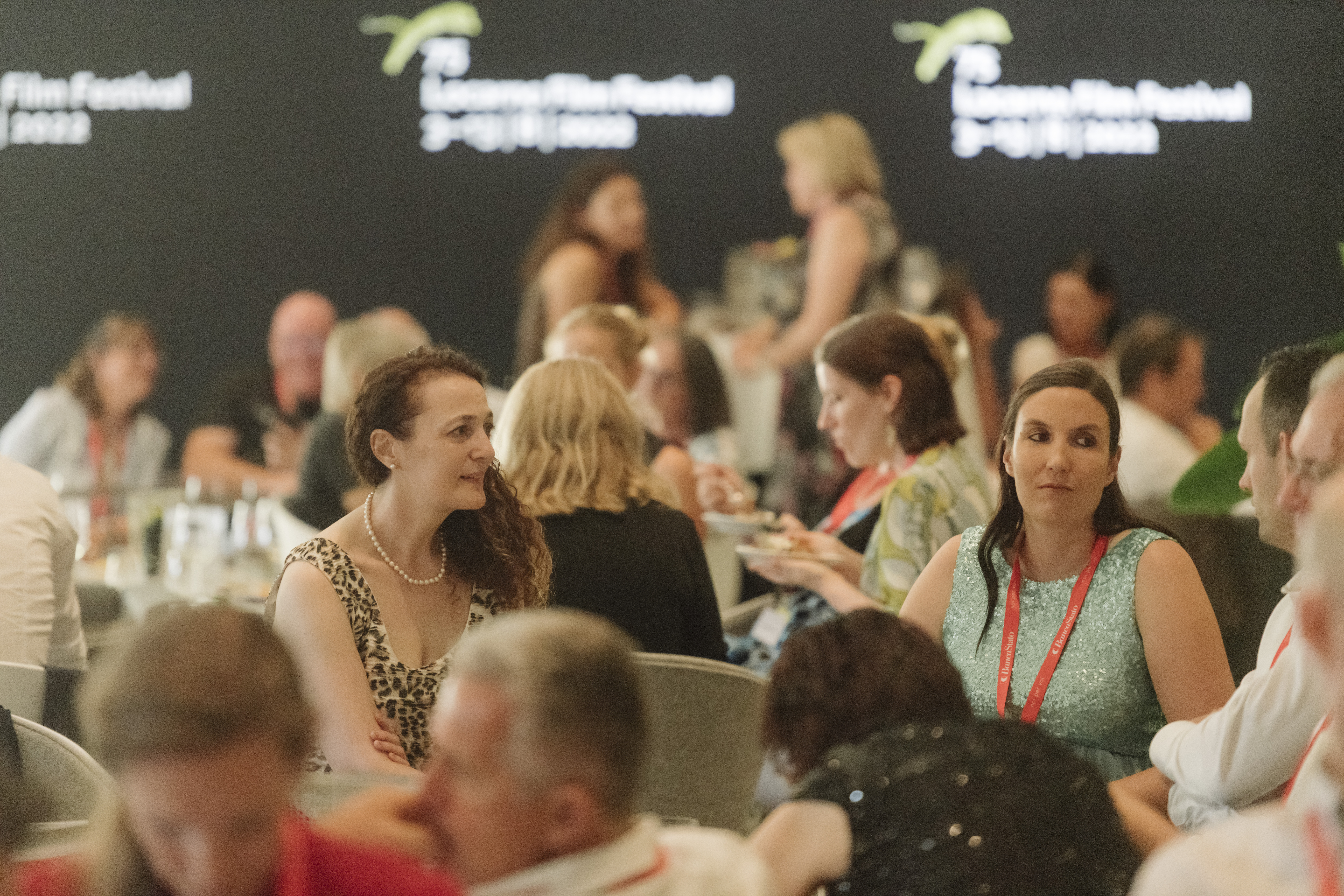 Gespräche während des Flying Dinners