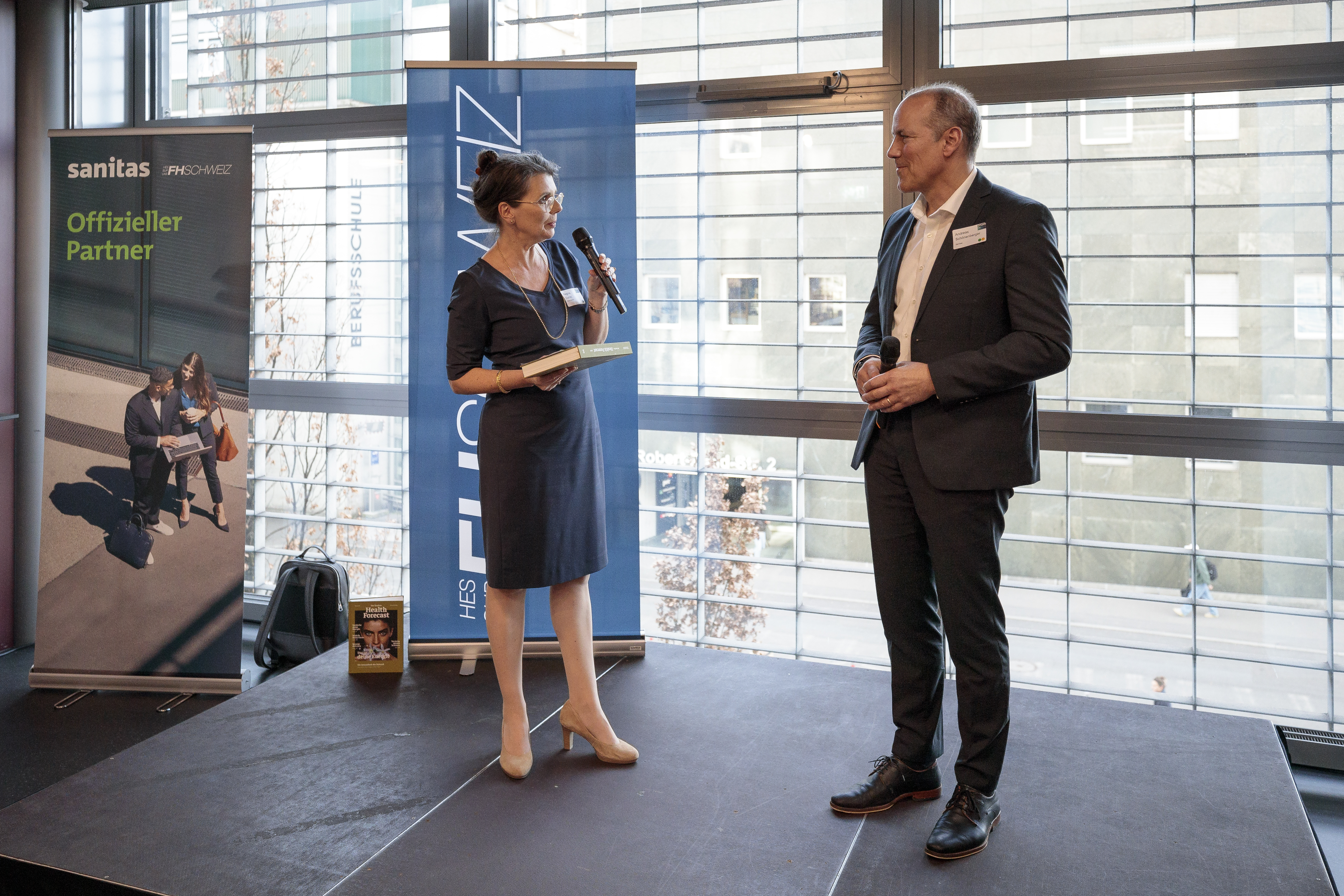 Regina Durrer (Nationalrätin, Beirätin FH SCHWEIZ) & Andreas Schönenberger (CEO Sanitas)