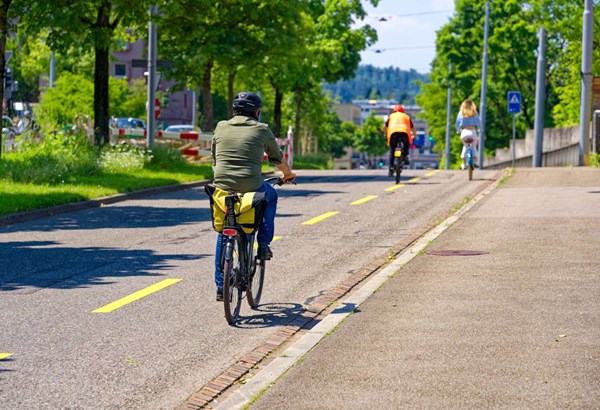 «Fast niemand ist gegen Velowege, aber es möchte auch niemand Platz dafür hergeben» «Fast niemand ist gegen Velowege, aber es möchte auch niemand Platz dafür hergeben»