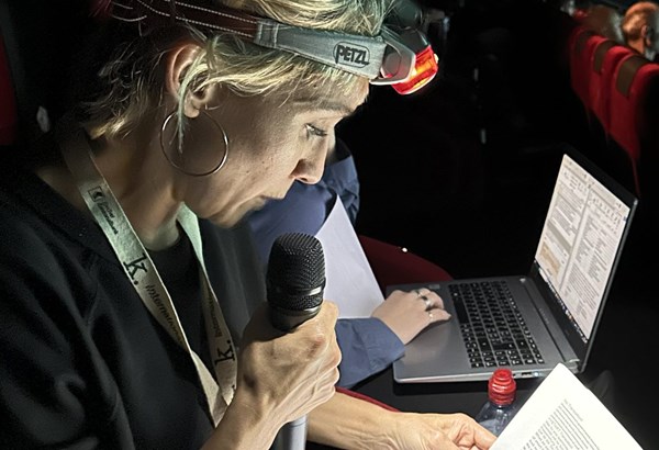 Raus aus der Übungskabine, rein in die Internationalen Kurzfilmtage – Dolmetscherinnen im Einsatz  Raus aus der Übungskabine, rein in die Internationalen Kurzfilmtage – Dolmetscherinnen im Einsatz