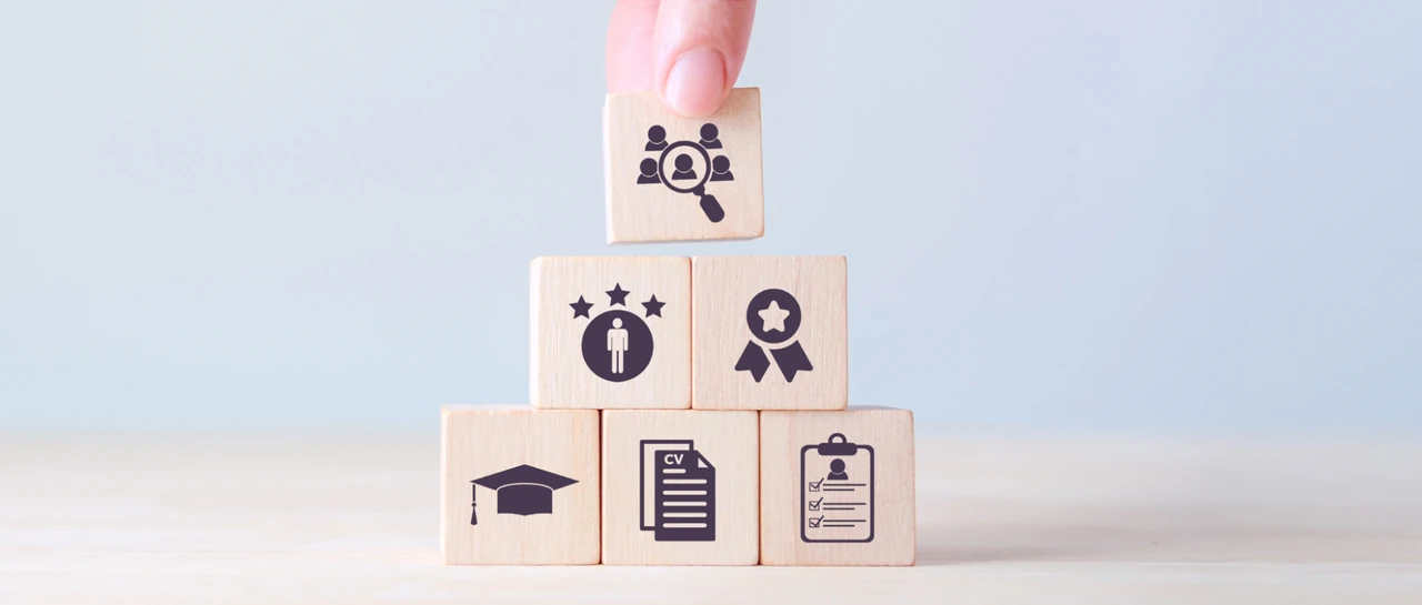 HWZ Insight: Talente gewinnen – Employer Branding als Schlüssel zur Arbeitgeberattraktivität HWZ Insight: Talente gewinnen – Employer Branding als Schlüssel zur Arbeitgeberattraktivität