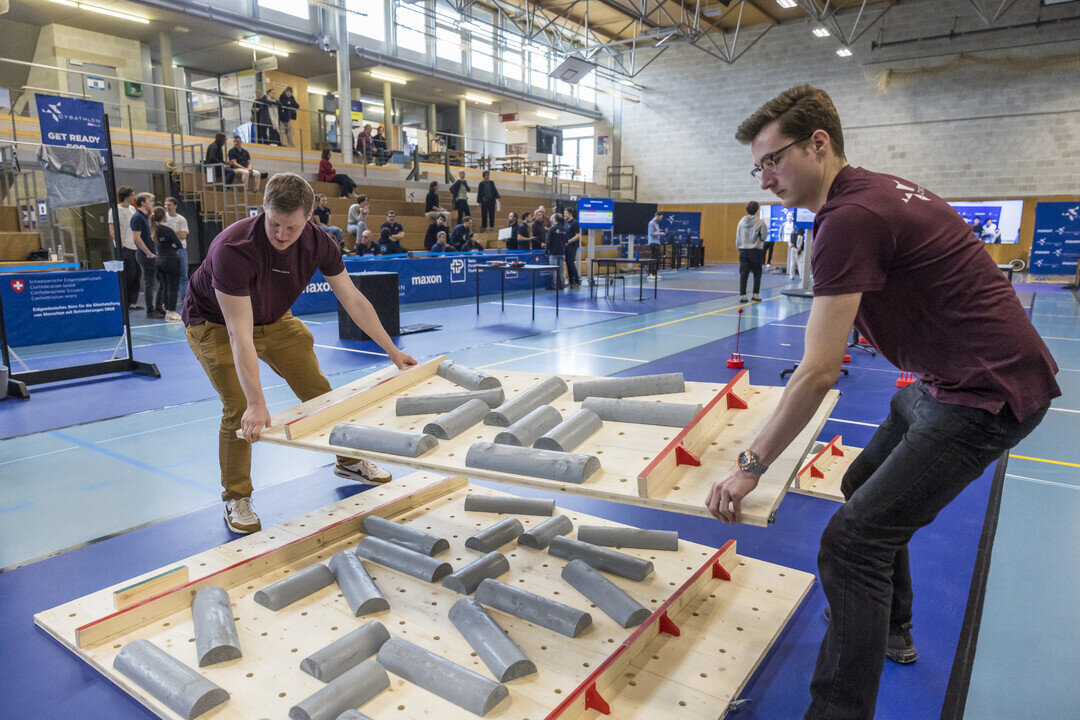 Aufbau der komplexen Infrastruktur des CYBATHLON - Es werden noch viele Helfer:innen gesucht!