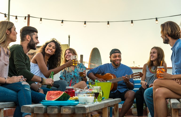 Einfach Einheimische kennenlernen: 6 Tipps