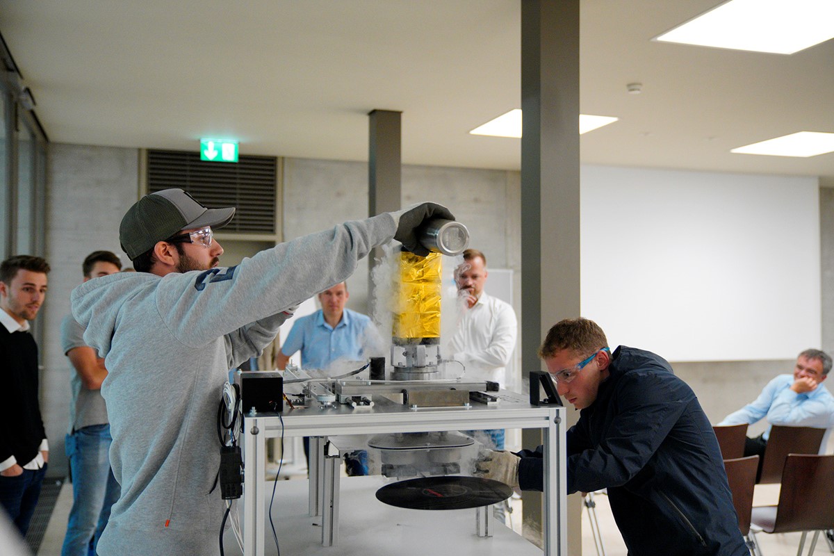 Einige der Prototypen wurden live betrieben, um VAT einen Einblick in die Fähigkeiten zu geben.