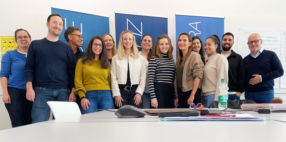 Das Team von FH SCHWEIZ freut sich auf dich!