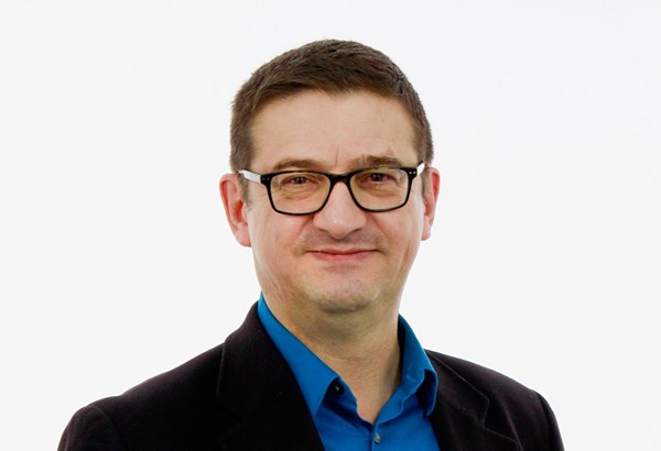 «Ein gutes Netzwerk muss für mich eine Verbindung von ‹social› und ‹professional› sein» «Ein gutes Netzwerk muss für mich eine Verbindung von ‹social› und ‹professional› sein»