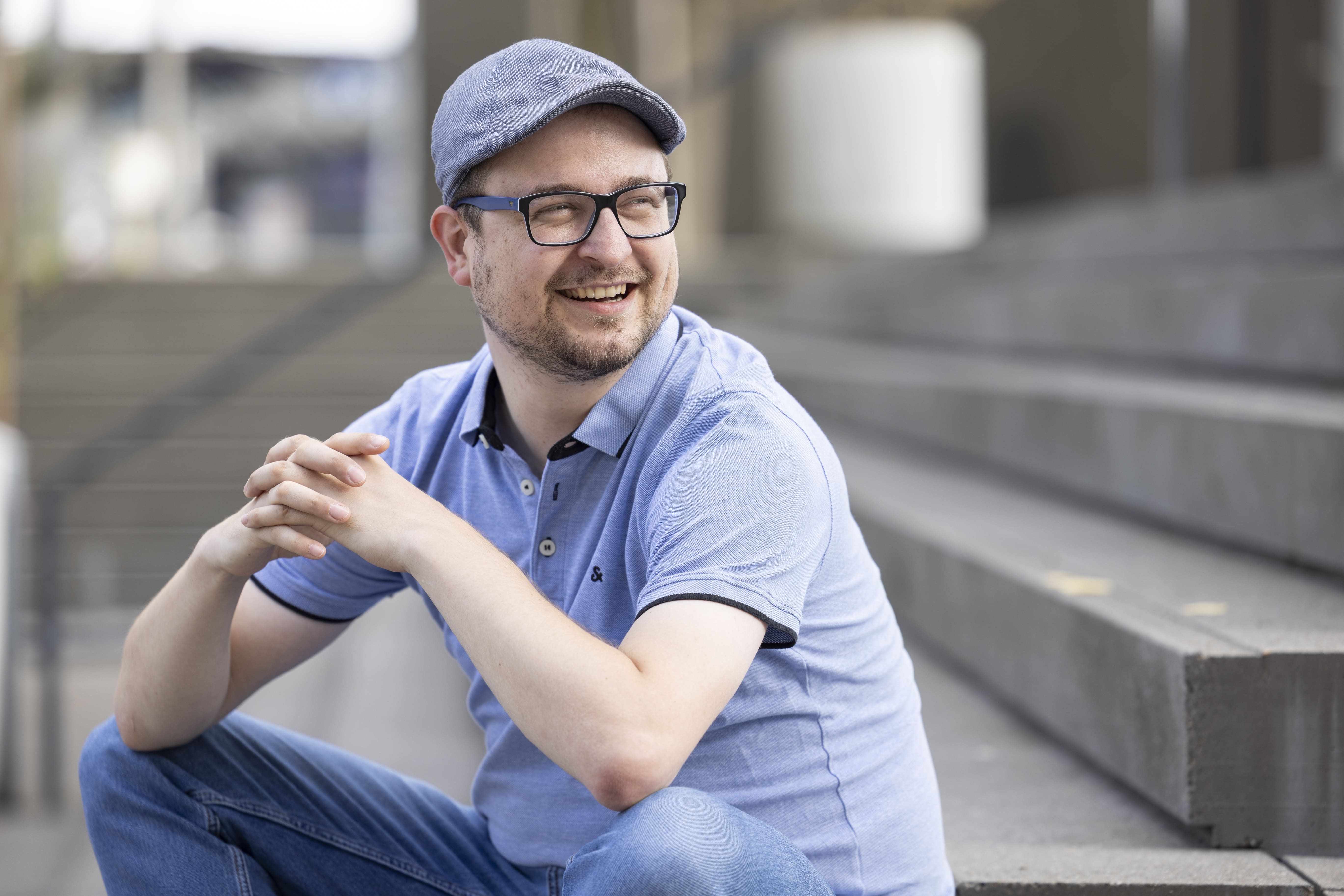 Tom Vogt wünscht sich, dass andere Menschen mit seiner Diagnose ideale Bedingungen im Studium vorfinden - Bild: Linda Pollari